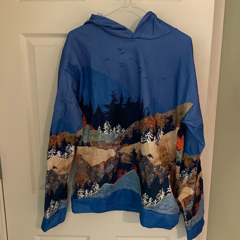 Mountain Scene Hoody